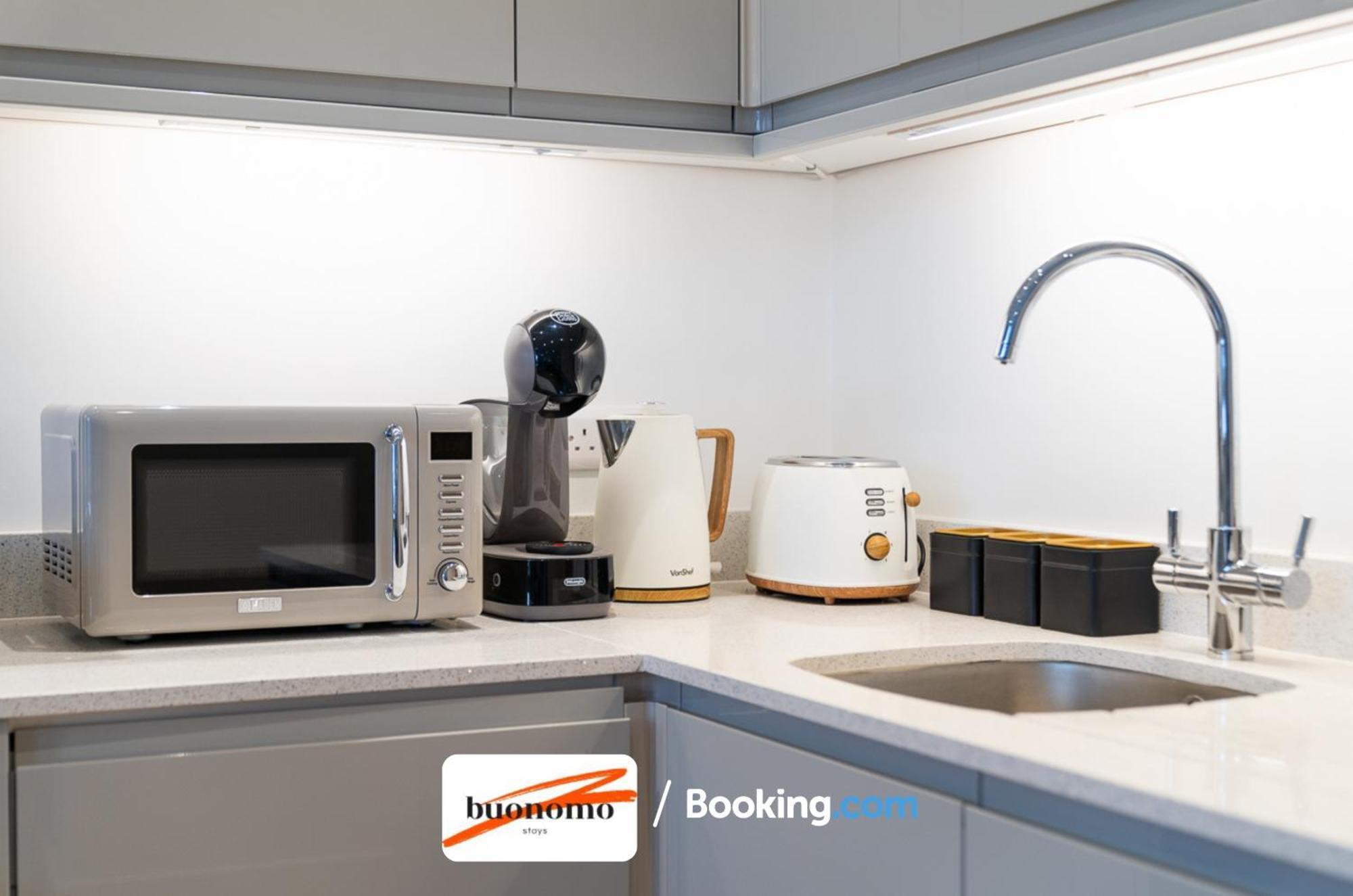 Two Bedroom Apartment At Buonomo Stays Short Lets & Serviced Accommodation Close To Wimbledon Tennis Courts London Kültér fotó