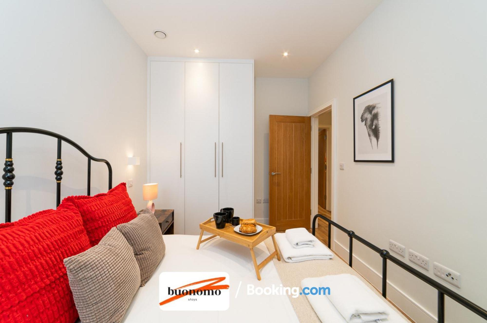 Two Bedroom Apartment At Buonomo Stays Short Lets & Serviced Accommodation Close To Wimbledon Tennis Courts London Kültér fotó