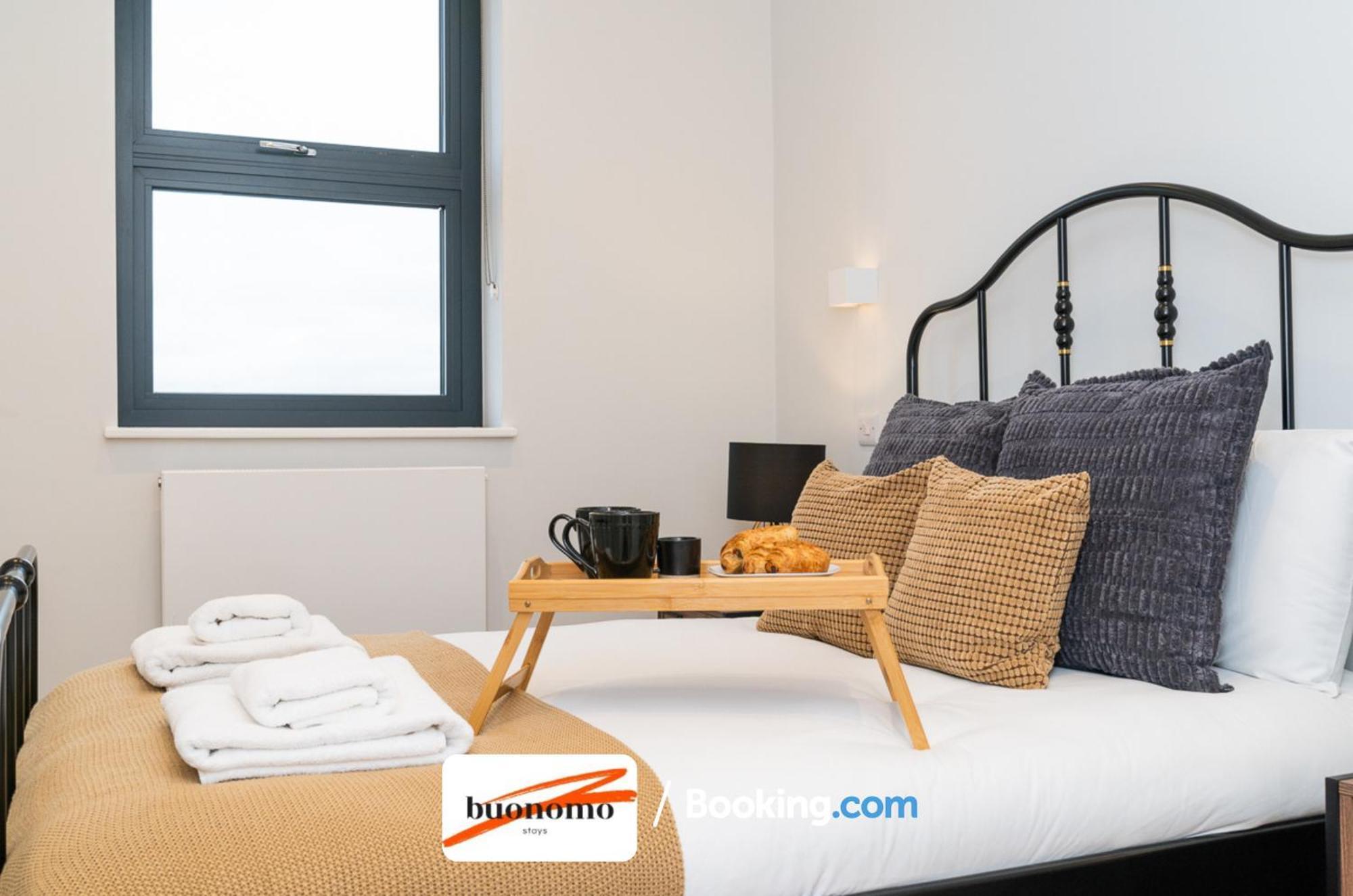 Two Bedroom Apartment At Buonomo Stays Short Lets & Serviced Accommodation Close To Wimbledon Tennis Courts London Kültér fotó